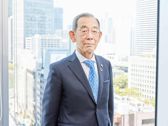 KEIZO KOSAKA